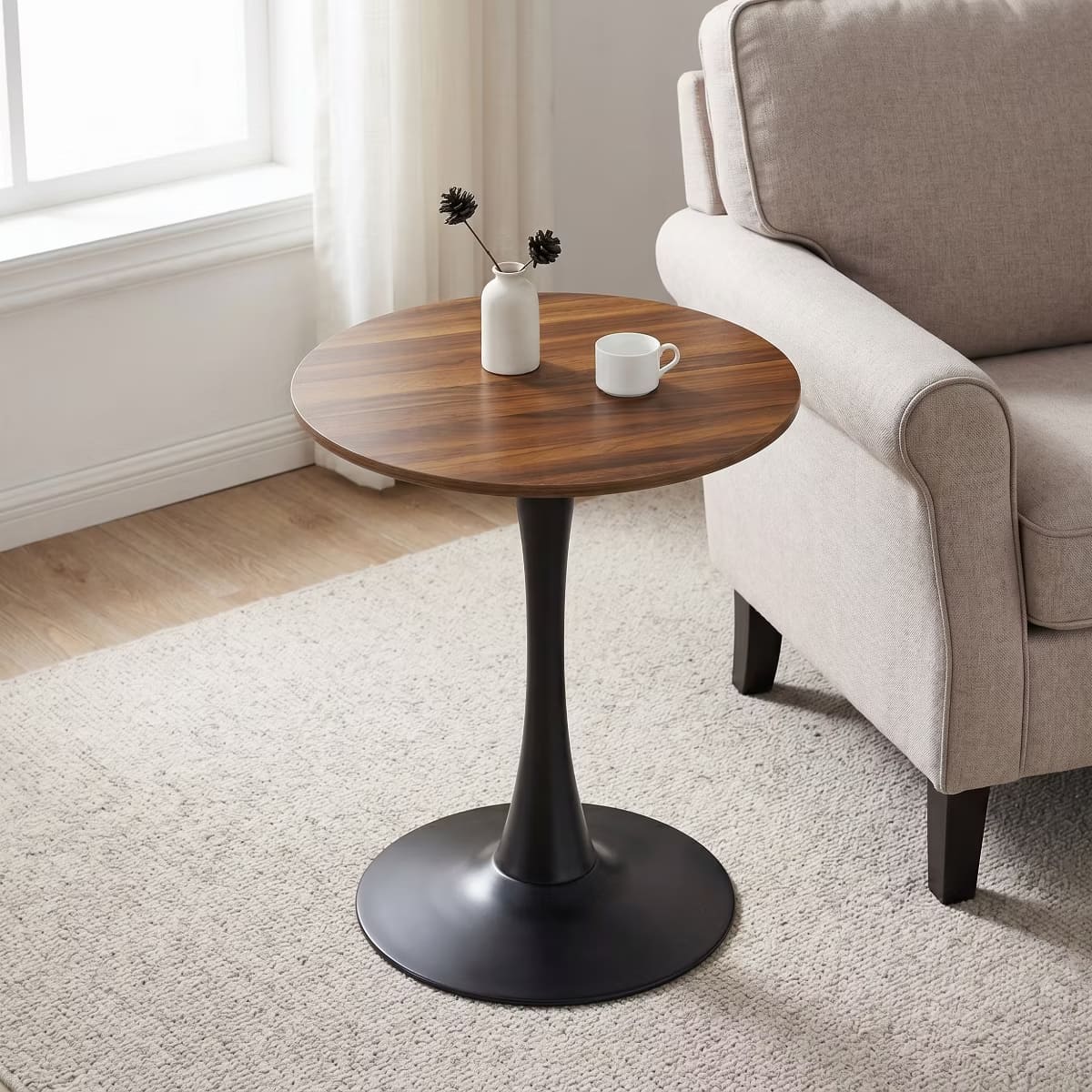 Round Dining Table – White Tulip Pedestal Design for Small Spaces