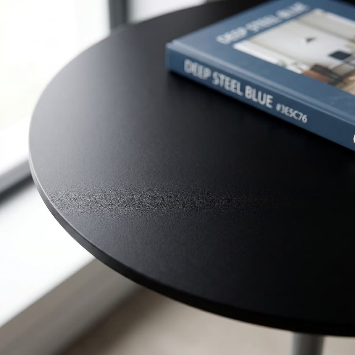 Round Dining Table – White Tulip Pedestal Design for Small Spaces