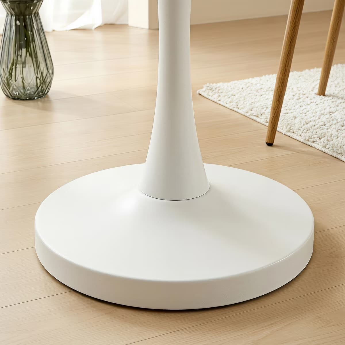 Round Dining Table – White Tulip Pedestal Design for Small Spaces