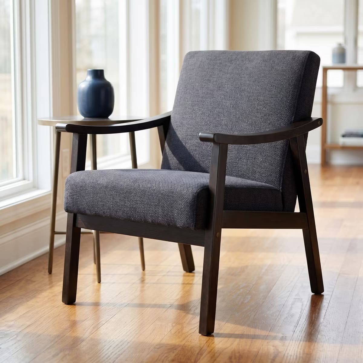 Mid-Century Accent Chair – Solid Rubberwood Frame with Plush Foam Cushion
