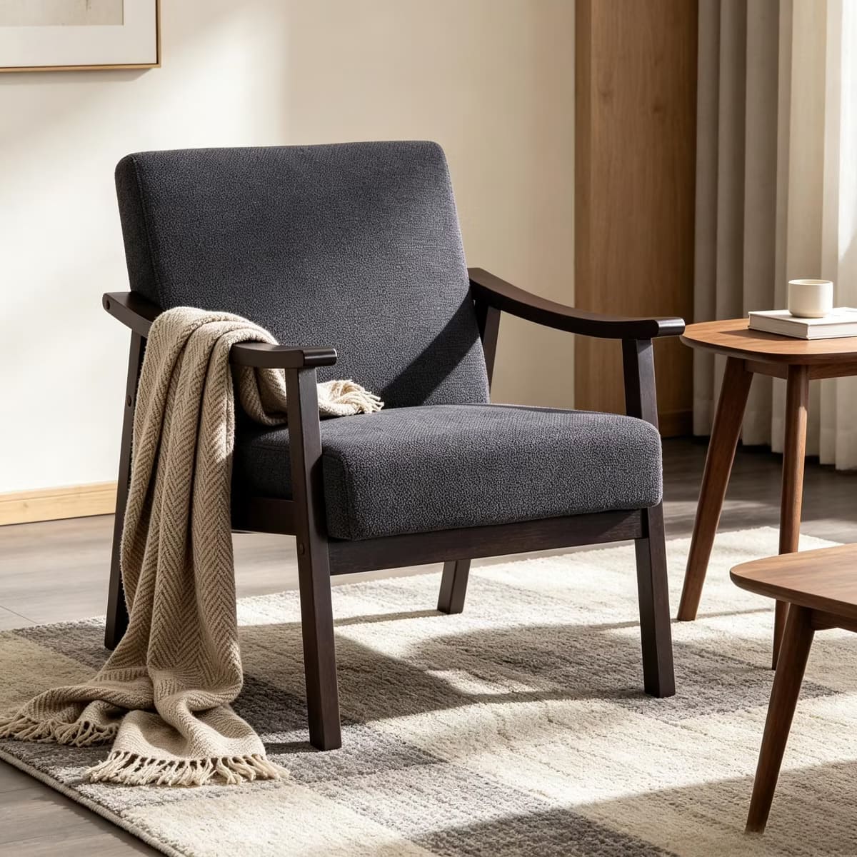 Mid-Century Accent Chair – Solid Rubberwood Frame with Plush Foam Cushion