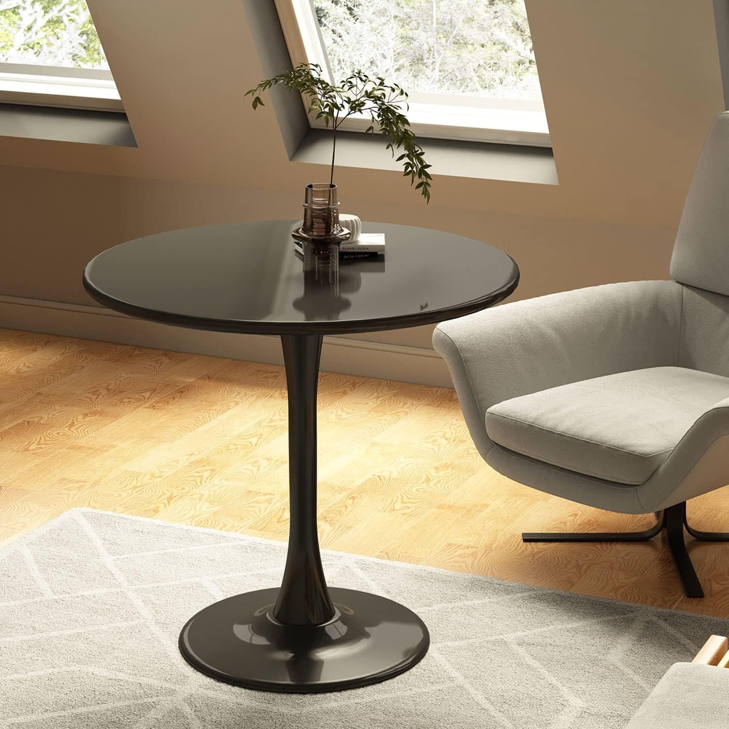 Round White Tulip Dining Table for Apartment & Small Spaces