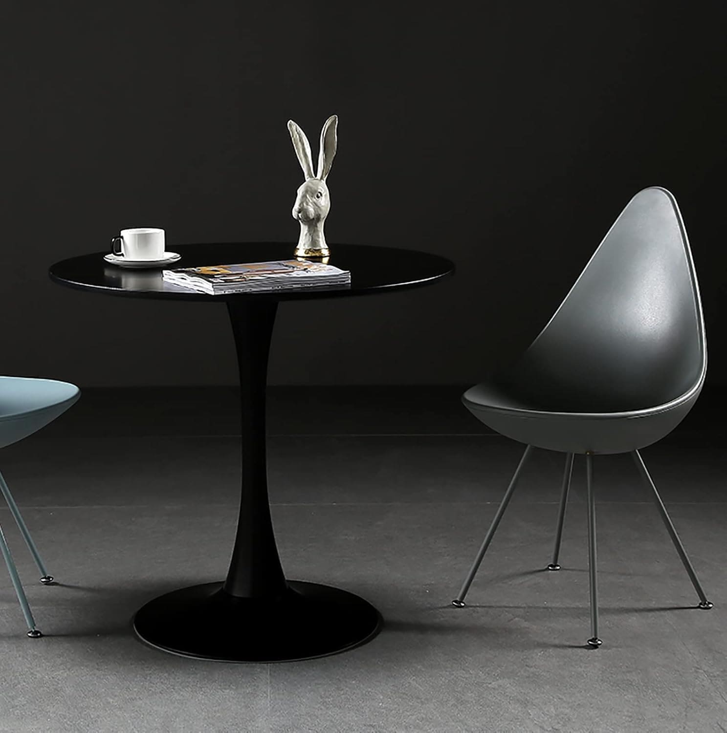 Round White Tulip Dining Table for Apartment & Small Spaces