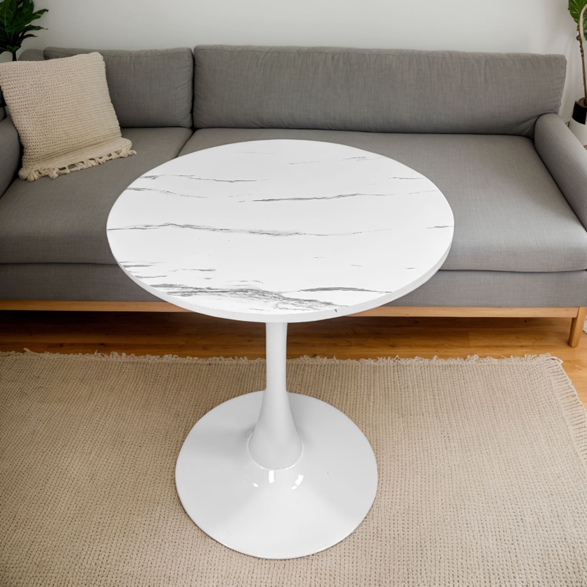 Round White Tulip Dining Table for Apartment & Small Spaces