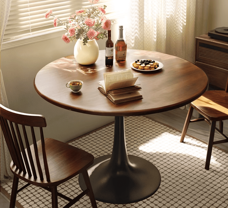 Round White Tulip Dining Table for Apartment & Small Spaces