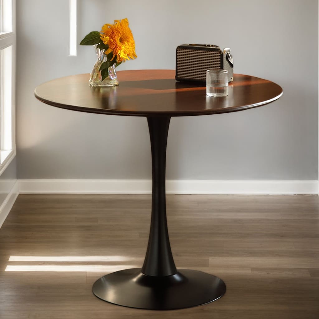 Round White Tulip Dining Table for Apartment & Small Spaces