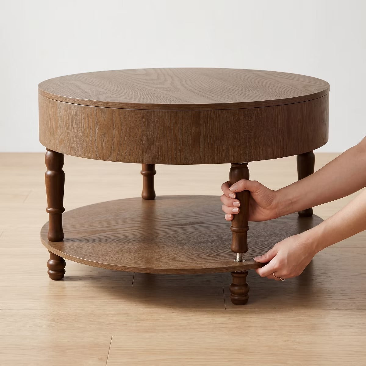 Round Coffee Table with Hidden Storage – Lift-Top Natural Oak Center Table