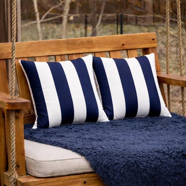 2 Pcs Waterproof Throw Pillows – Fade-Resistant Patio Cushions for Garden, Porch & Poolside